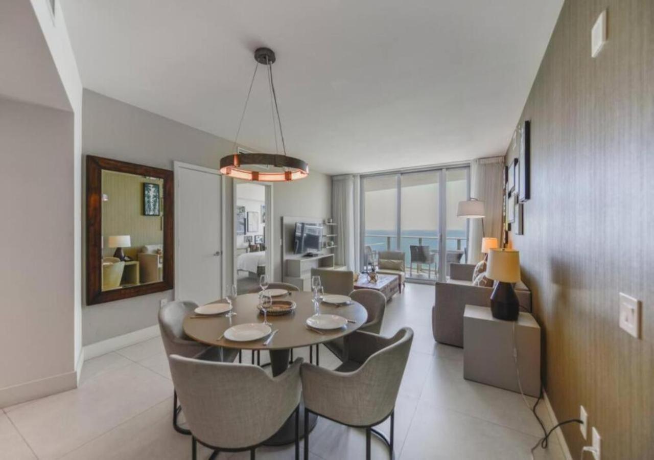 Beachfront Condo With Mesmerizing Views Hollywood Eksteriør billede