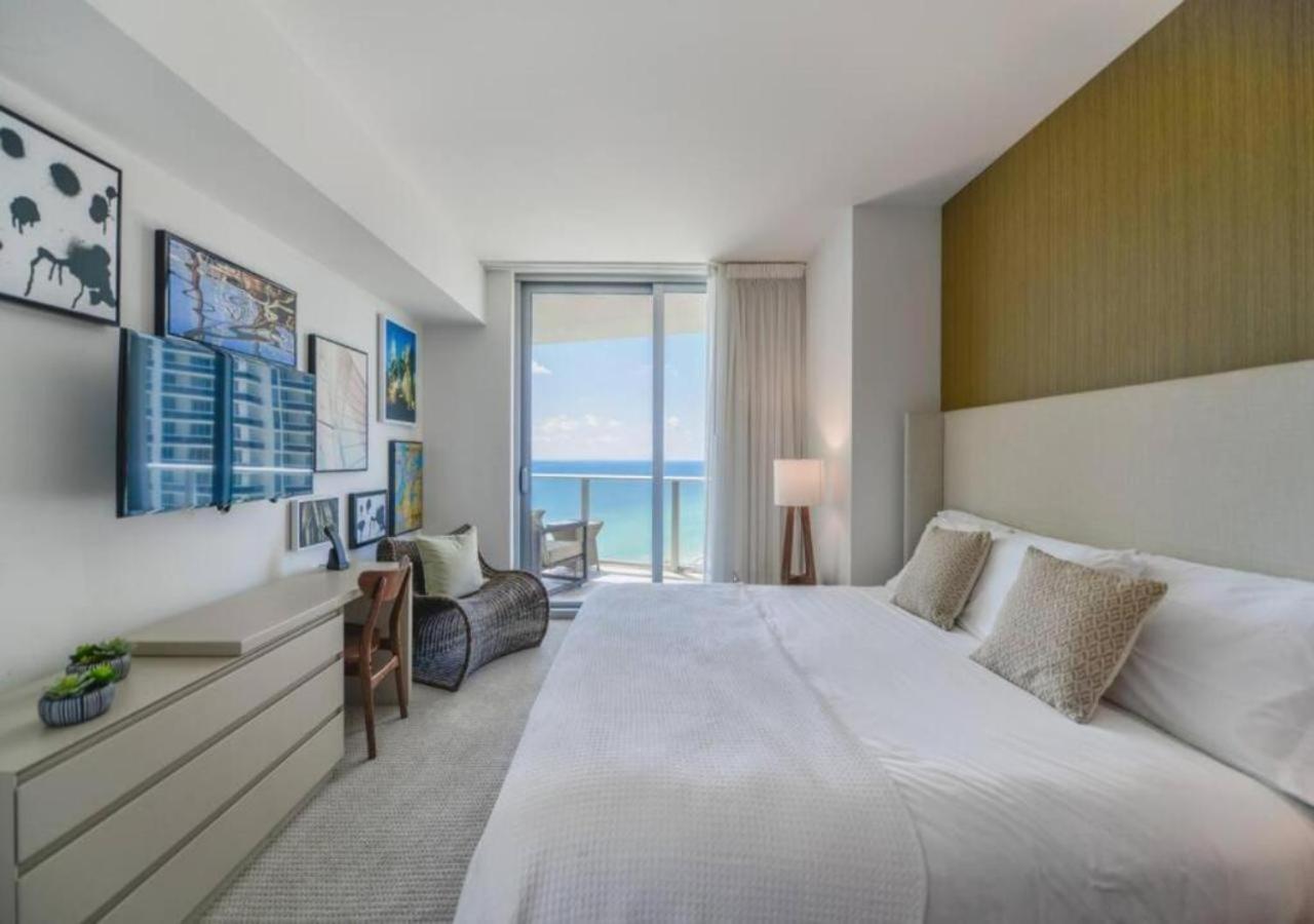 Beachfront Condo With Mesmerizing Views Hollywood Eksteriør billede