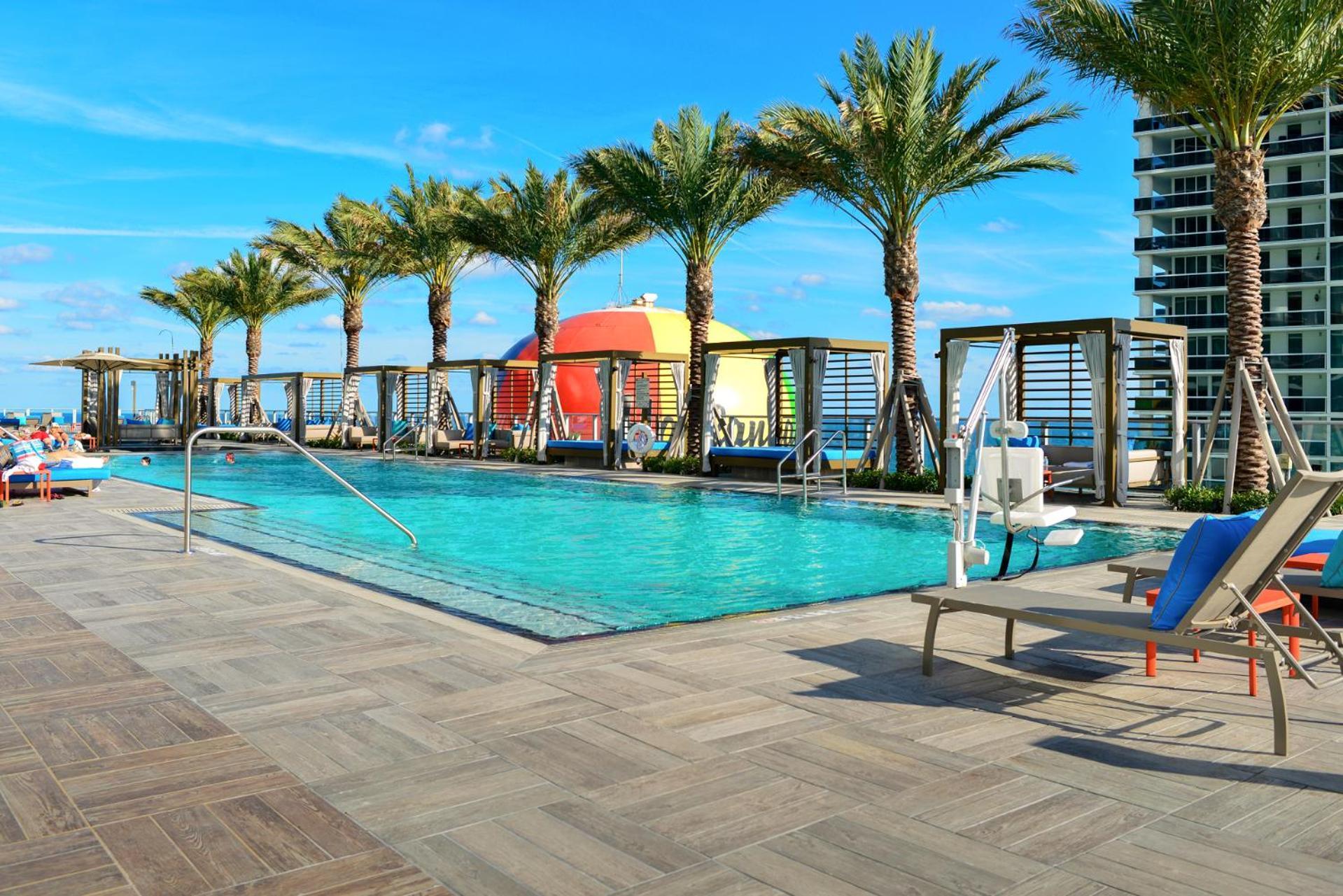 Beachfront Condo With Mesmerizing Views Hollywood Eksteriør billede