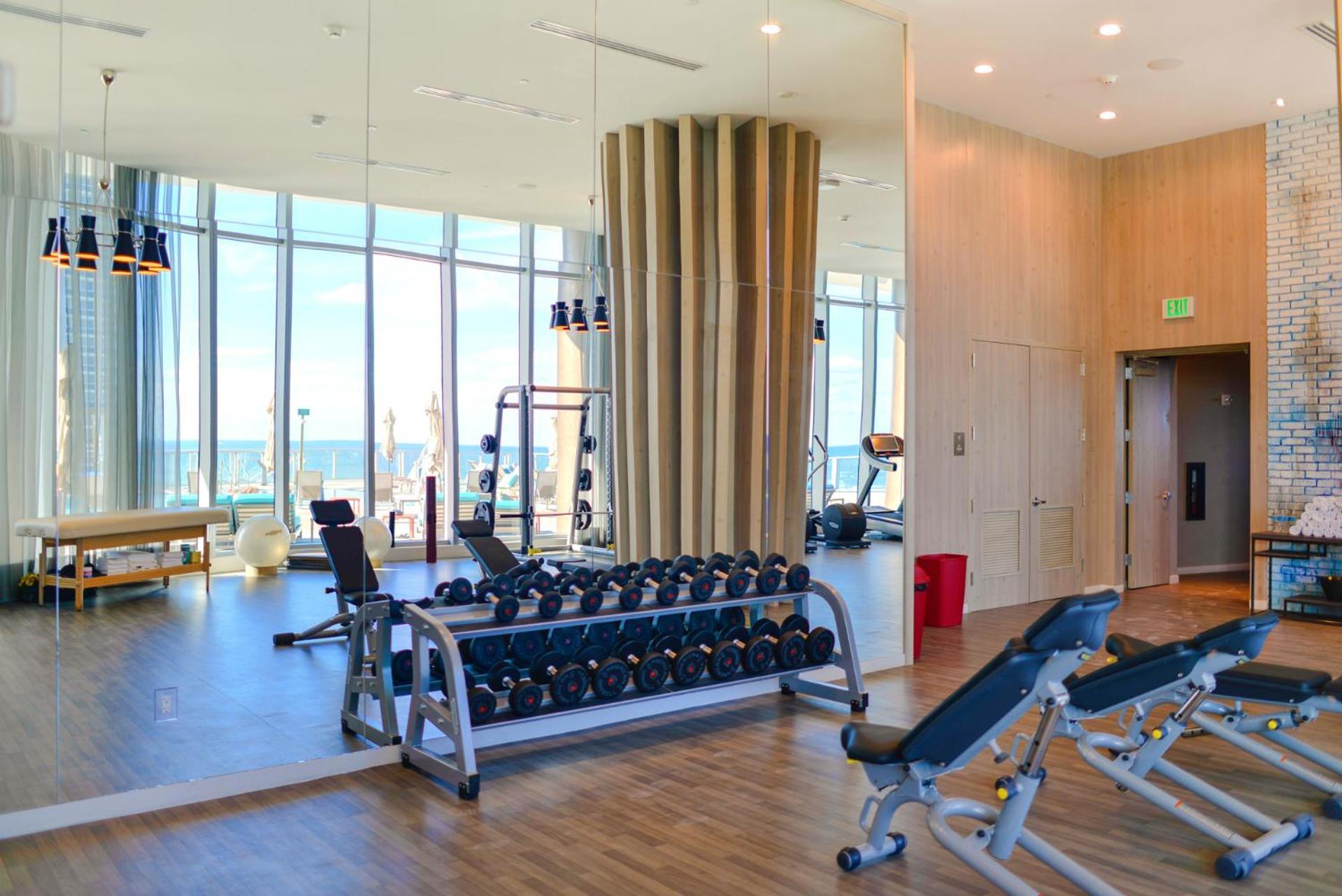 Beachfront Condo With Mesmerizing Views Hollywood Eksteriør billede